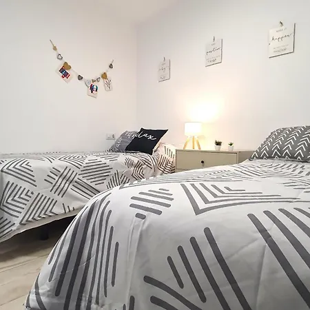 Apartment 5 De 2 Y Metro